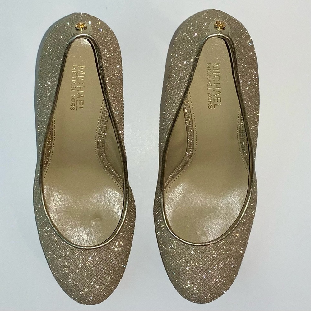 MICHAEL Michael Kors Pale Gold Glitter Chain Mesh Platform Pumps - Picture 10 of 16